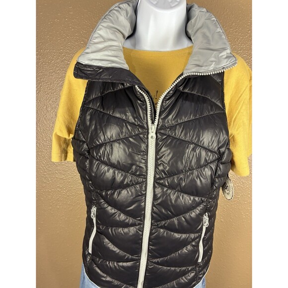 So Authentic American Heritage Women’s Black Puffer Vest (NWT) Medium GrayLining - Picture 2 of 5